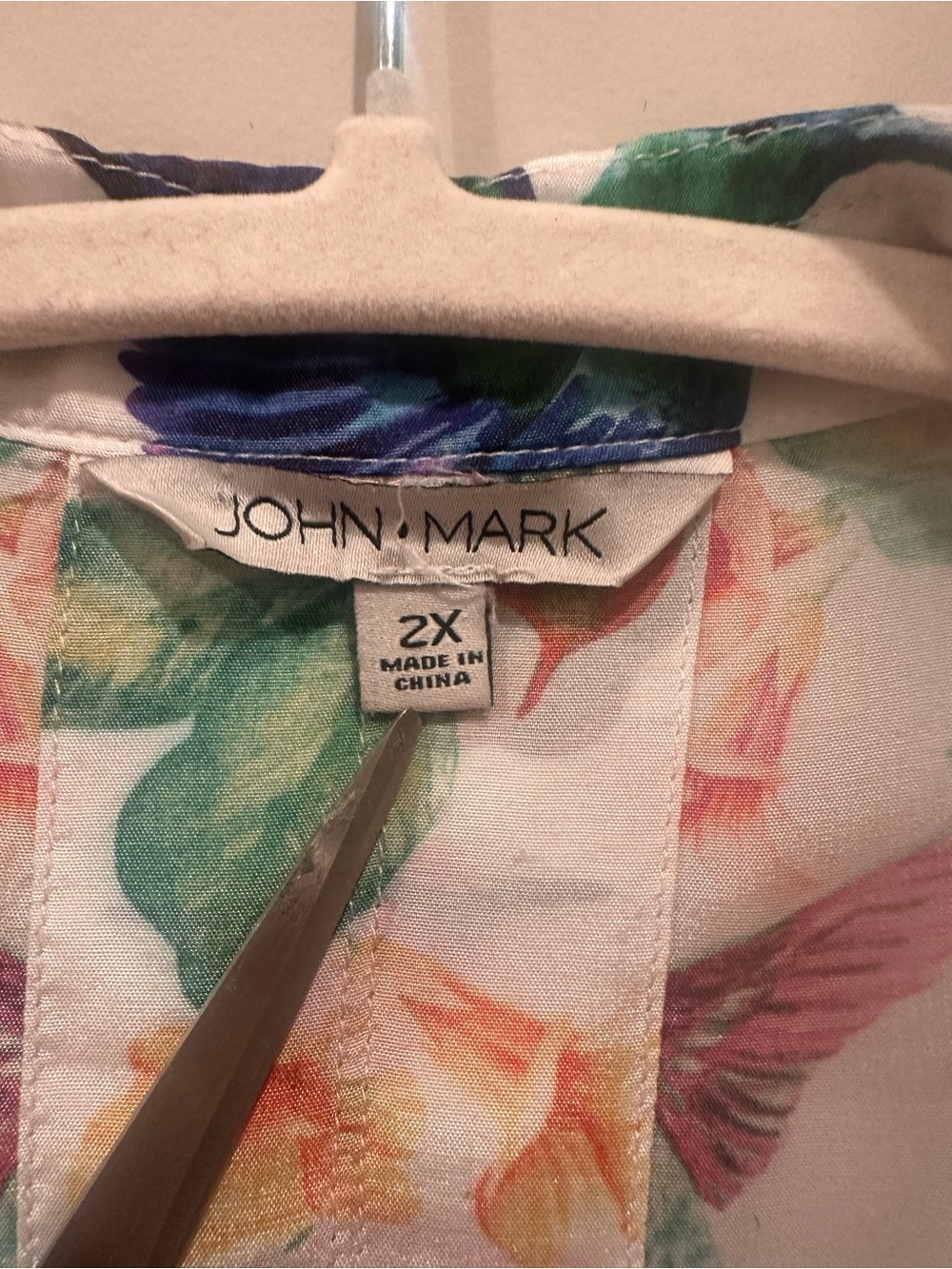 John Mark Hummingbird Floral  Button Down Blouse Novelty Print Quirky Sz 2X - Picture 7 of 12